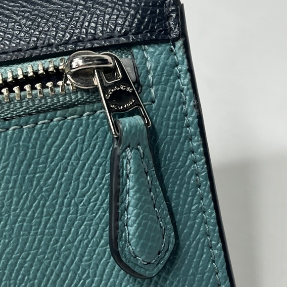 Coach Leather Colorblock Pebbled Leather Envelope Wallet - Picture 9 of 9